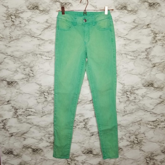womens green jeggings